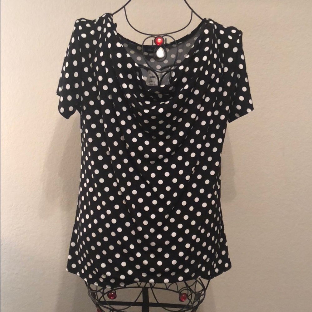 NWT Women’s top